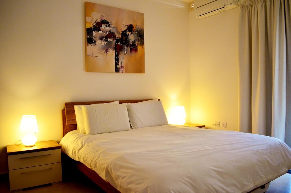 Hepburn Holiday Apartment Birżebbuġa Extérieur photo