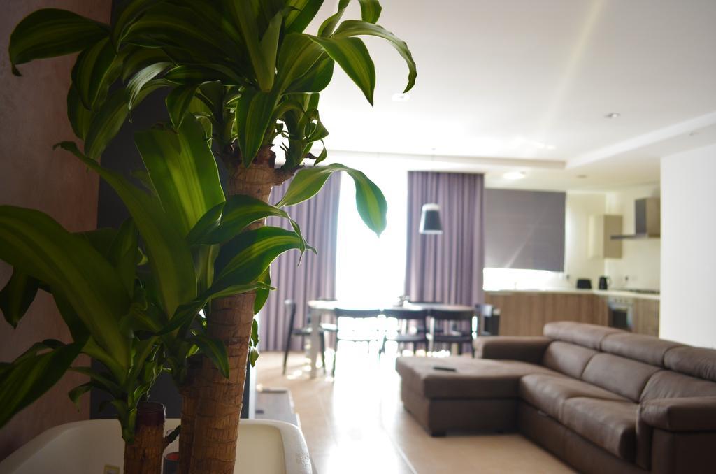Hepburn Holiday Apartment Birżebbuġa Extérieur photo